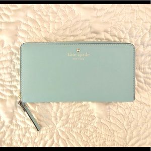 Kate Spade Cameron Street wallet